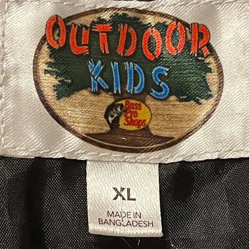 Bass Pro Shops Outdoor Kids Camo/Sherpa Hooded Pullover Jacket - Picture 5 of 5